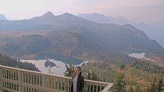 Sunshine-Selfie-Station-2025-09-14-10-01-03-44.jpg